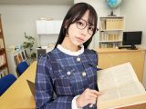 【VR】むっつり文学部女子の淫語研究。純文学の卑猥な文章を教授とたどり、秘めたエロスを覚醒させる淫らな囁き。 尾崎えりか