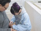こんな顔してえっっっぐいアクメするほどデカチン狂でした。総fw60万人の台湾美少女が、デカチン日本代表3名と乱れ逝き！ 小さいマ●コの膣穴いっぱいにチ○ポが入り込む激ピストンにも、感謝が止まらない！！ 大絶頂‘謝謝セックス’ 齋齋いつき