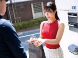 デリヘル呼んだら、たまたまお隣さんが引っ越しの挨拶にやってきた！デリ嬢と勘違いしたオトコはそのままオンナを部屋に招き入れ、ボディタッチを始めると、オンナは嫌がりどうも話が噛み合わない！ヤケクソになったオトコは怒り心頭でクレームピストン連続生中出しレ●プ！